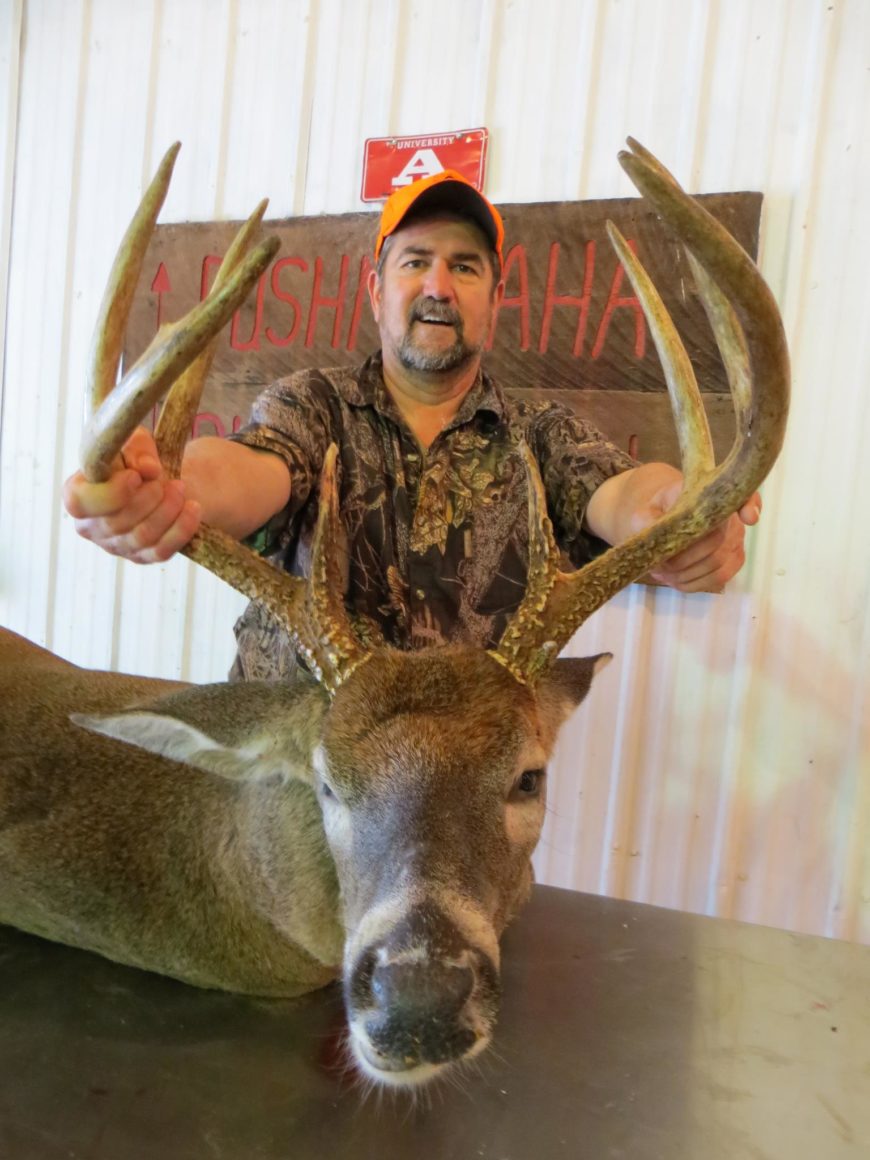 Deer Hunting Pushmataha Plantation